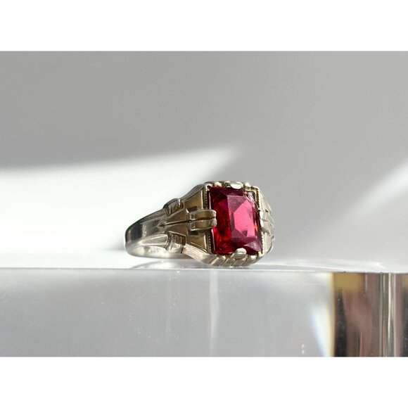 UNCAS Garnet Semi-Precious Gemstone 925 Sterling Silver Vintage Ring - sz 11.75 - Picture 5 of 11